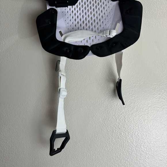 Fox Racing R3 Stone Shield Chest L/XL - Picture 6 of 8